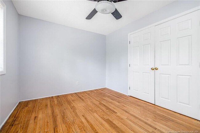 Building Photo - 2328 Barrington Cir