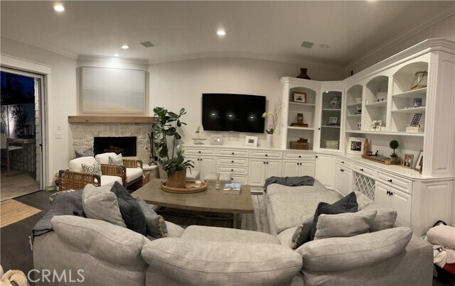 Building Photo - 840 18th St