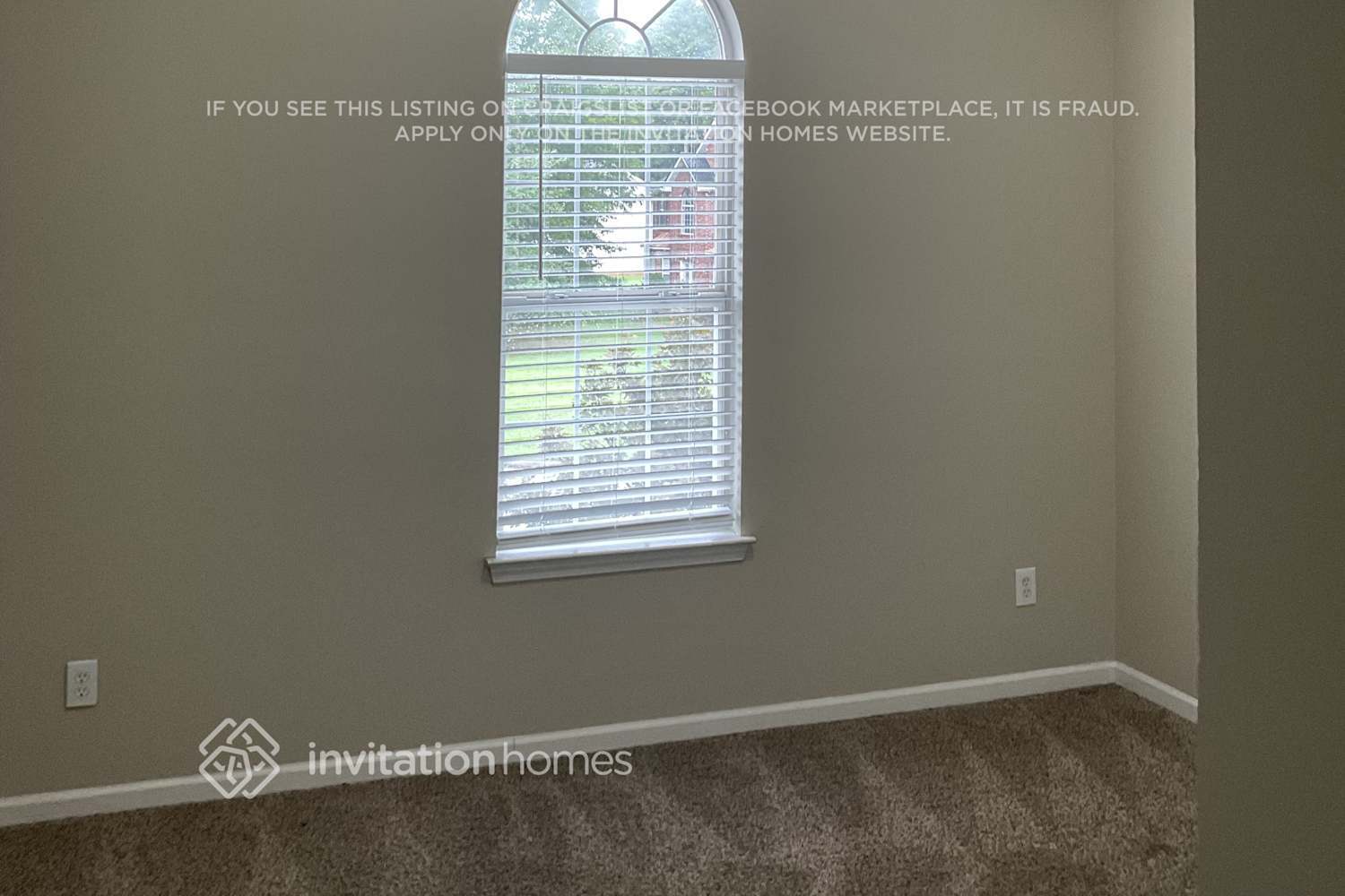 Building Photo - 5725 Crystal Springs Way