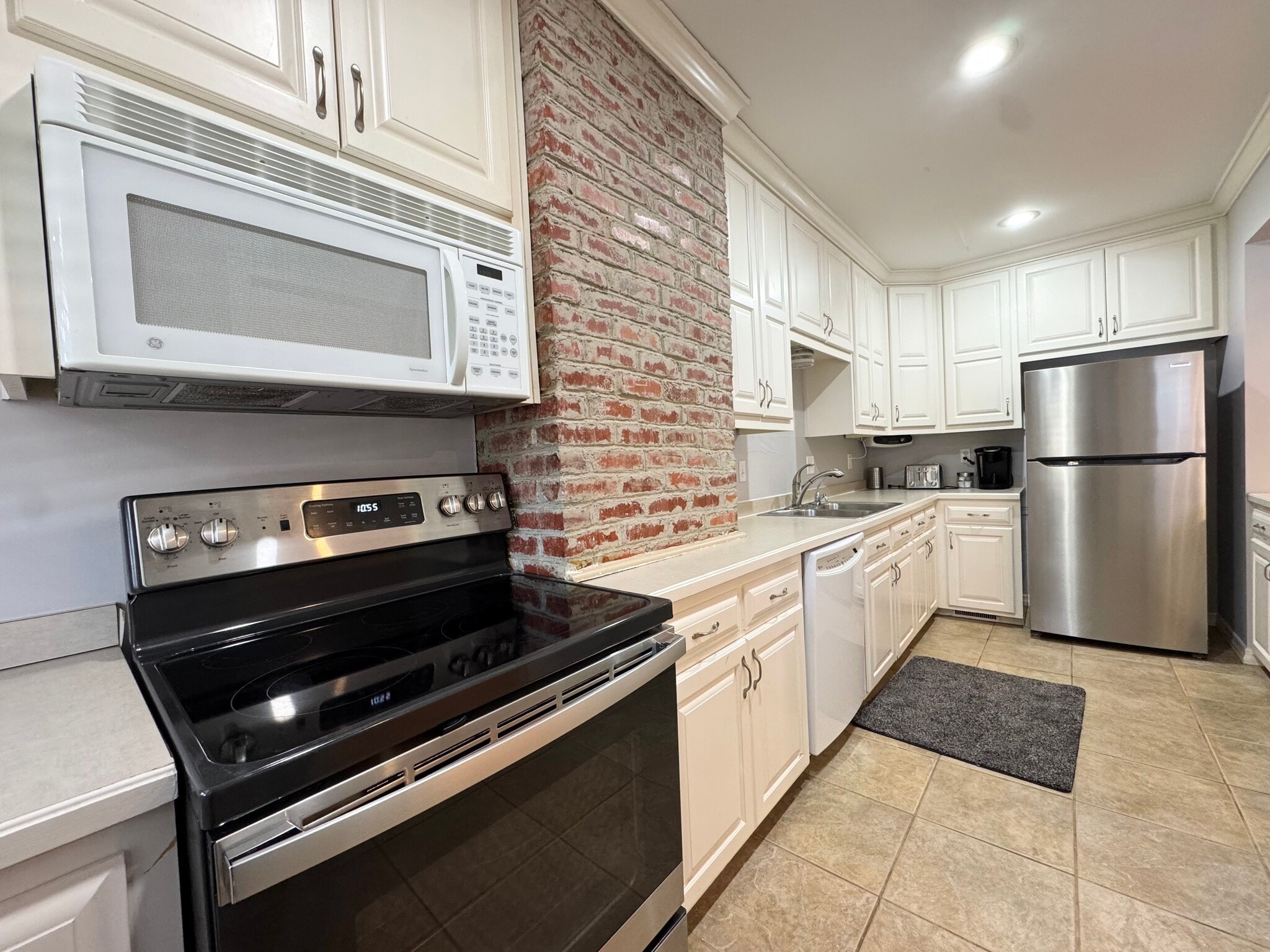 Building Photo - 4436 Mill Creek Pky