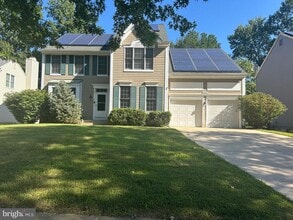 Building Photo - 1821 Peachtree Ln