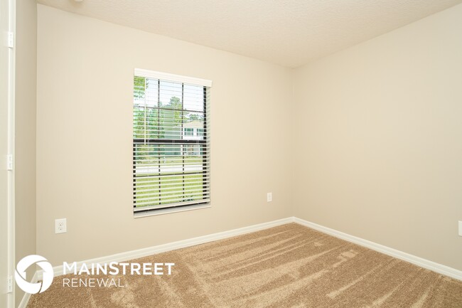 Building Photo - 271 Fig Ct