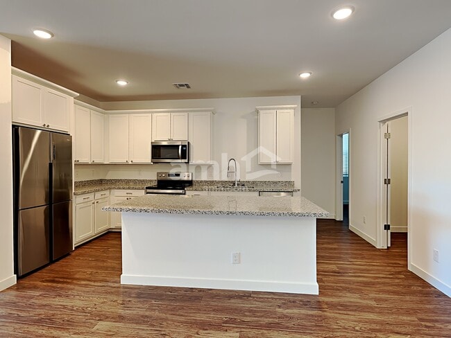 Building Photo - 4218 S 105th Dr