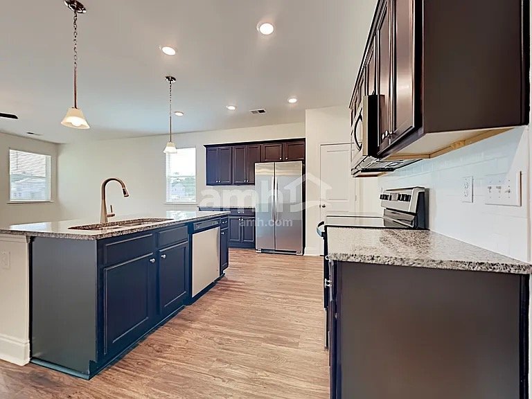 Building Photo - 6463 Winchester Highlands Dr