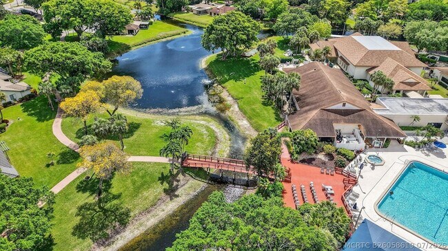 Building Photo - 10173 Mangrove Dr