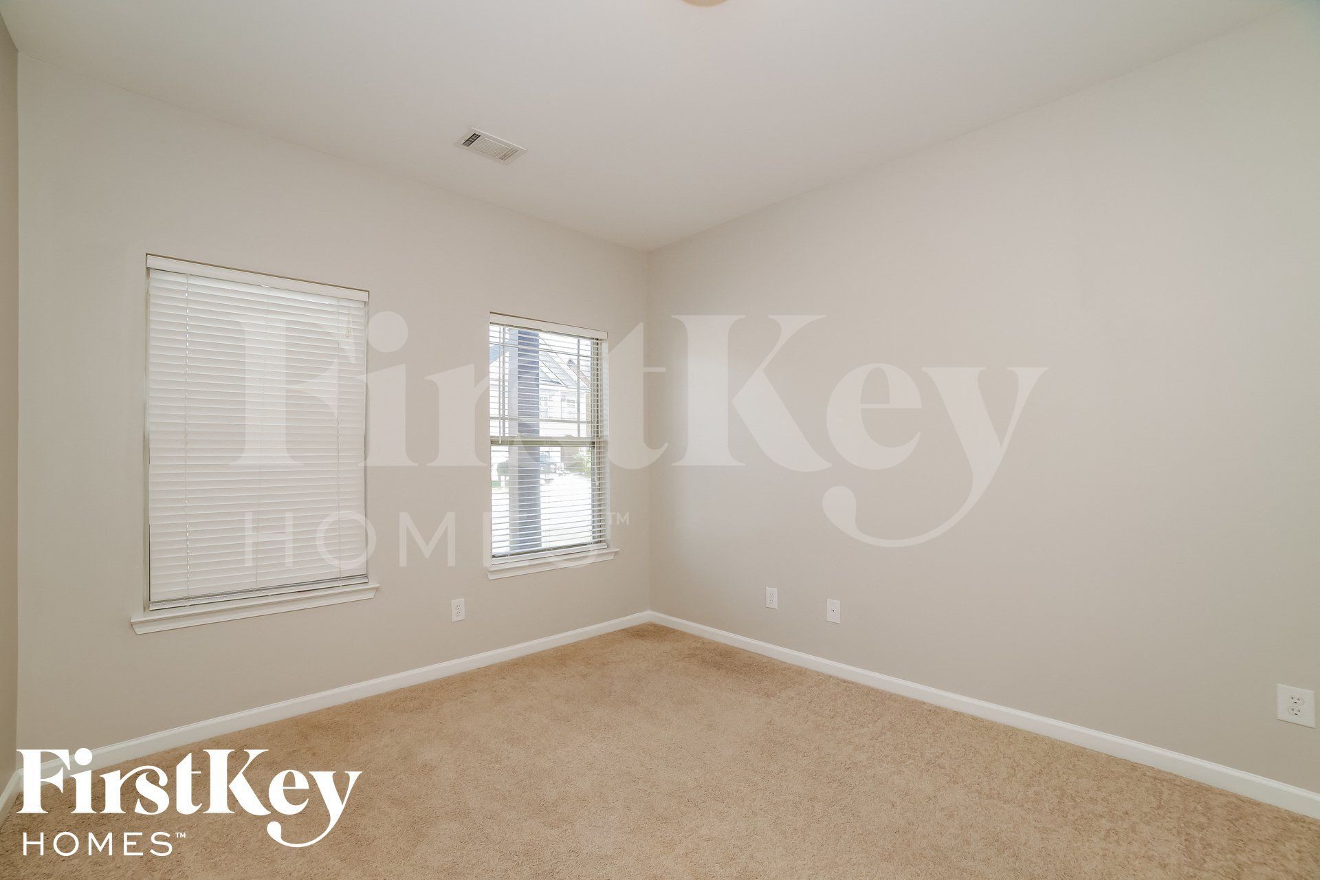 Building Photo - 7271 Silk Tree Pointe