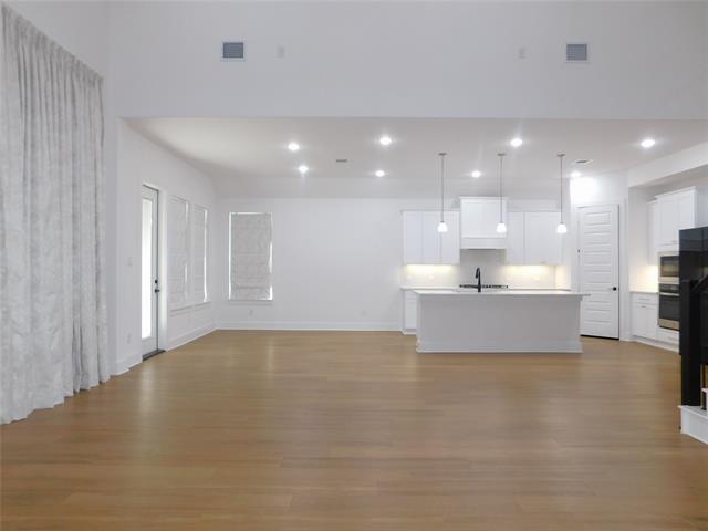 Building Photo - 124 Nora Ln