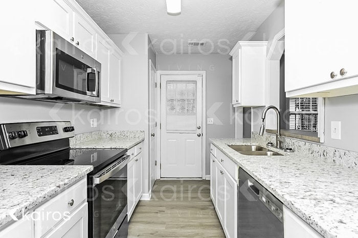 Building Photo - 6914 Aldora Dr