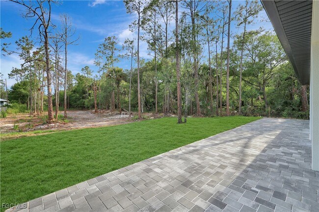 Building Photo - 3366 72nd Ave NE