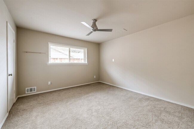 Building Photo - 6306 Highgate Ln