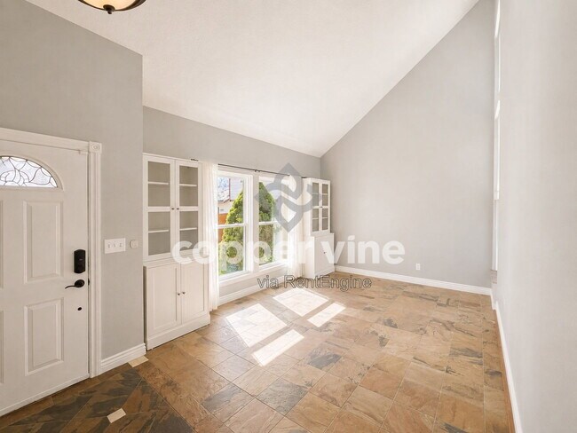 Building Photo - 4249 W 110th Pl