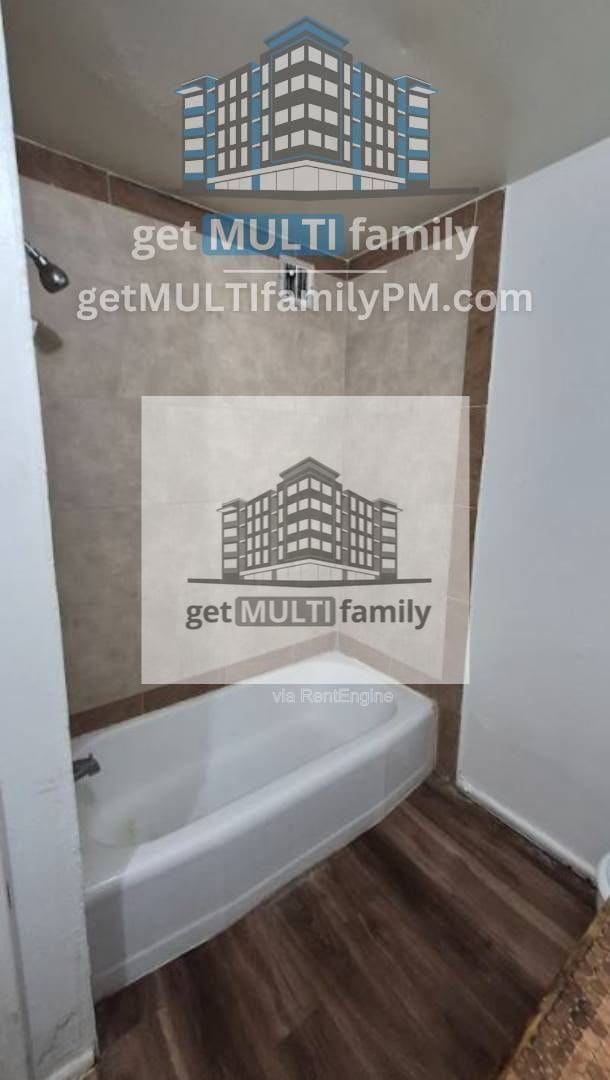 Building Photo - 8407 E Coronado Rd