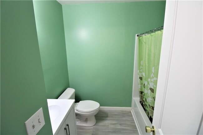 Building Photo - 979 Chestnut Oak Ct