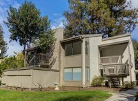 Building Photo - Saratoga 2 Bedroom Upstairs Unit in Great Complex!