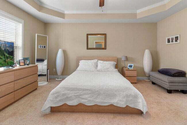 Building Photo - 209 Admiral Ct