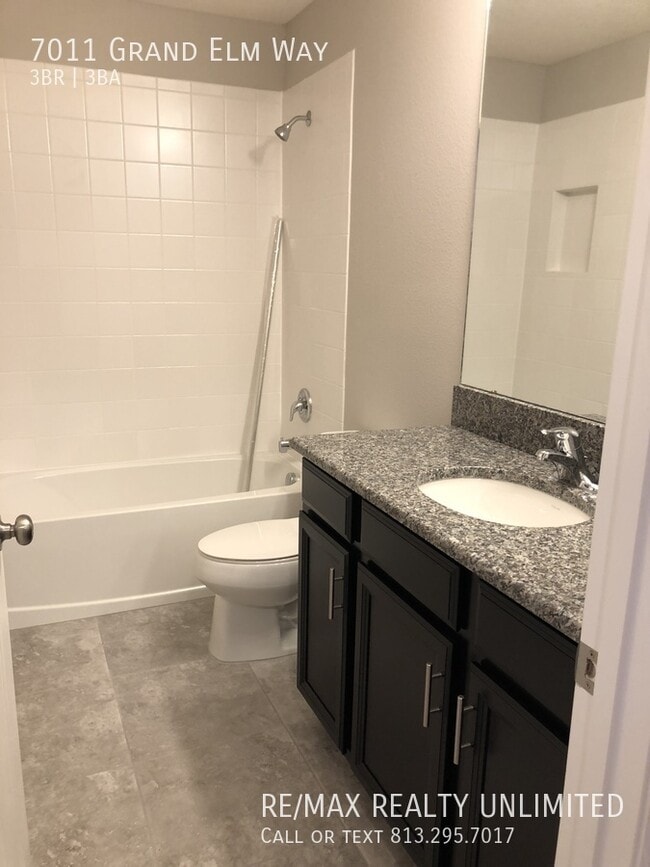 Building Photo - 7011 Grand Elm Dr