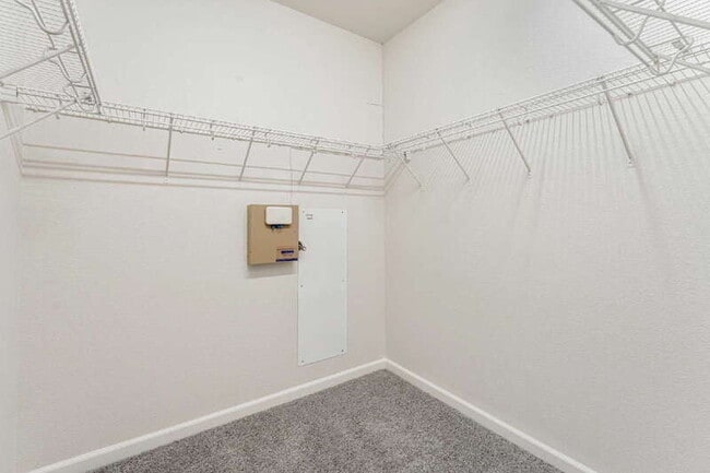 Building Photo - 8532 Hawley Way