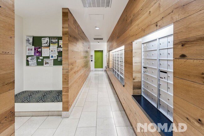 Building Photo - Large 1 Bedroom in Jack London Oakland w/ ...