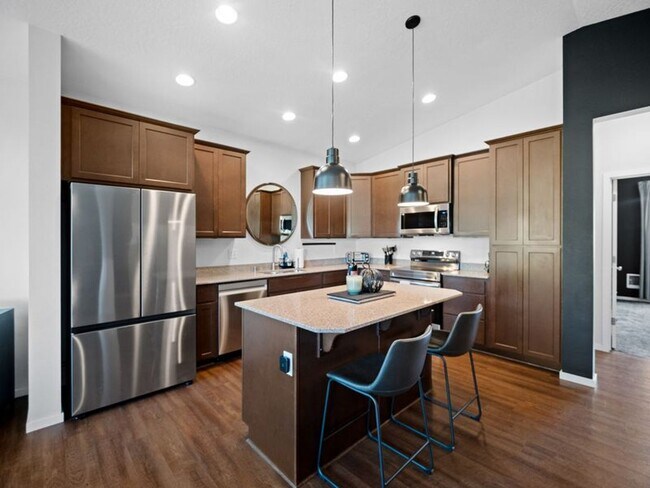 Building Photo - Desirable Kendall Yards Townhouse – Modern Living Near Downtown Spokane (Furnished)