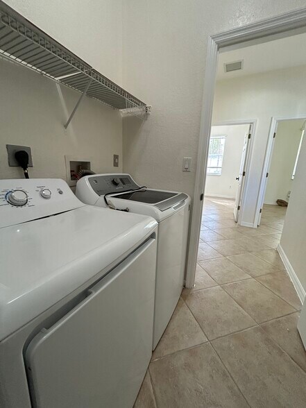 Building Photo - 23701 SW 110th Ave