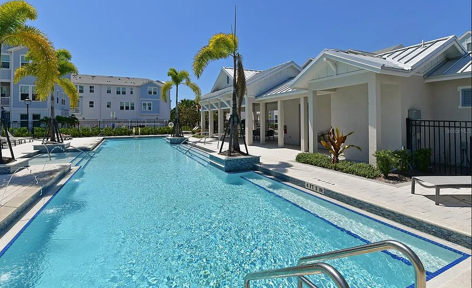 Building Photo - 2400 Ezzell Ct