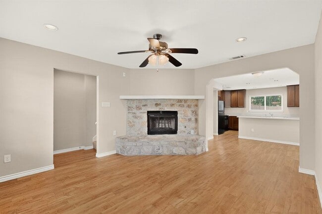 Building Photo - 12711 Rampart St
