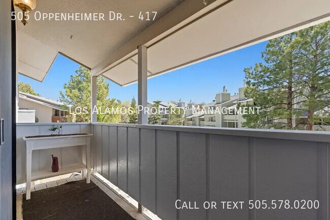 Building Photo - 505 Oppenheimer Dr