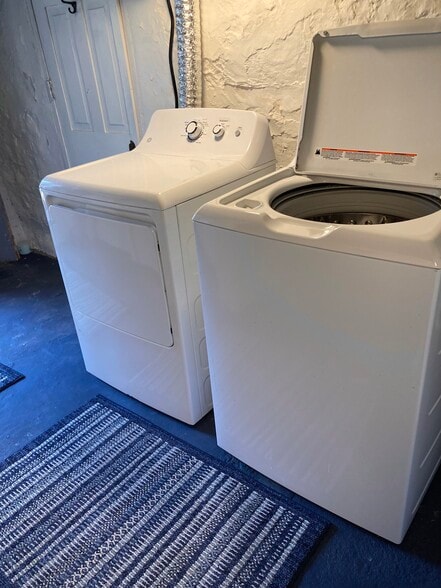 laundry room - 1001 Main St