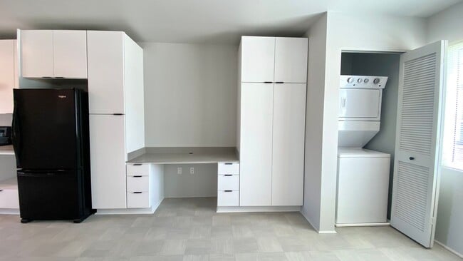 Building Photo - AVAILABLE Soon !!! BRAND NEW STUDIO IN HO'OPILI!