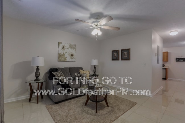 Primary Photo - 1363 Benley St