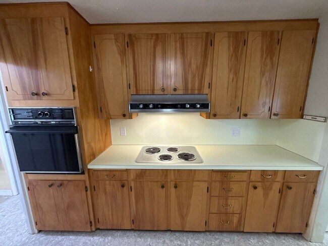 Building Photo - 1947 Marion St SE