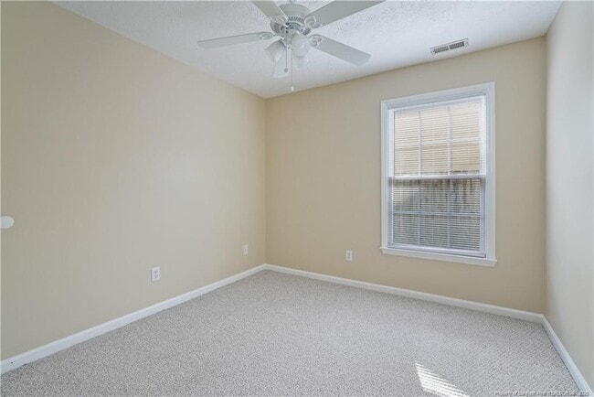 Building Photo - 6328 Fox Glen Dr