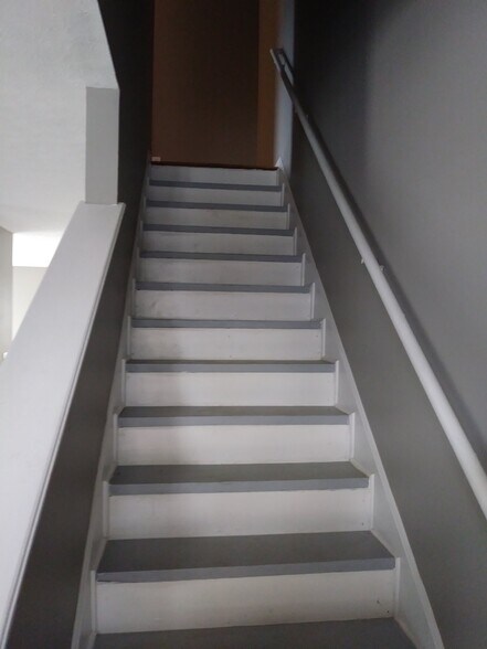 Stairs to second floor - 1216 Lipps Ln