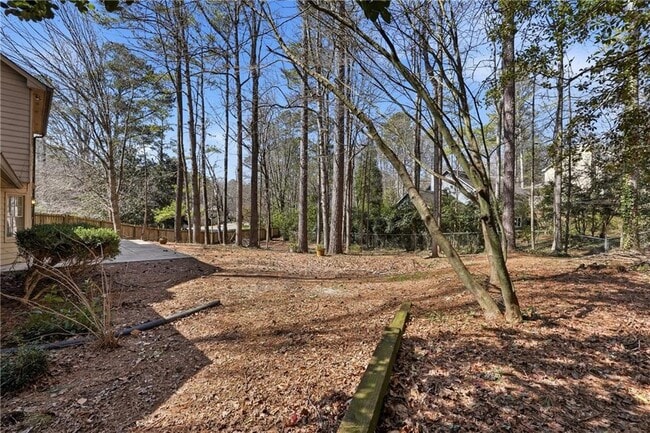 Building Photo - 2207 Heritage Trace Dr