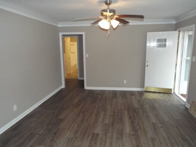 Building Photo - 3608 Gurley Dr