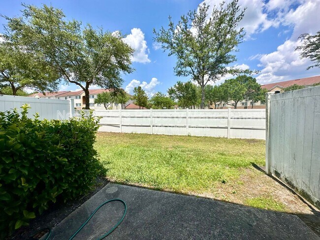 Building Photo - 1659 Biscayne Bay Cir