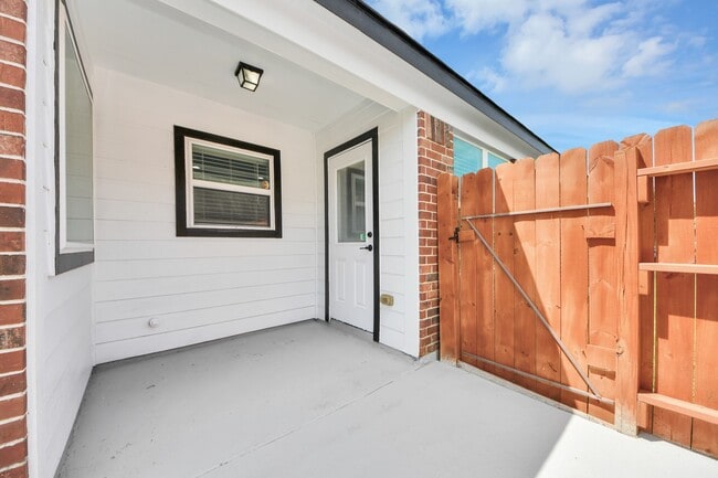 Building Photo - 4707 Wheelwright Trl