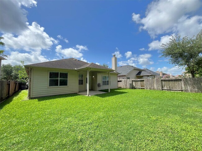 Building Photo - 2614 Orchard Creek Ln