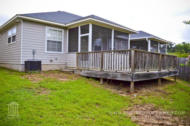 Building Photo - 5600 Hampton Hill Cir