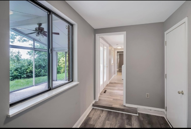 Building Photo - 4019 Haverstraw Dr