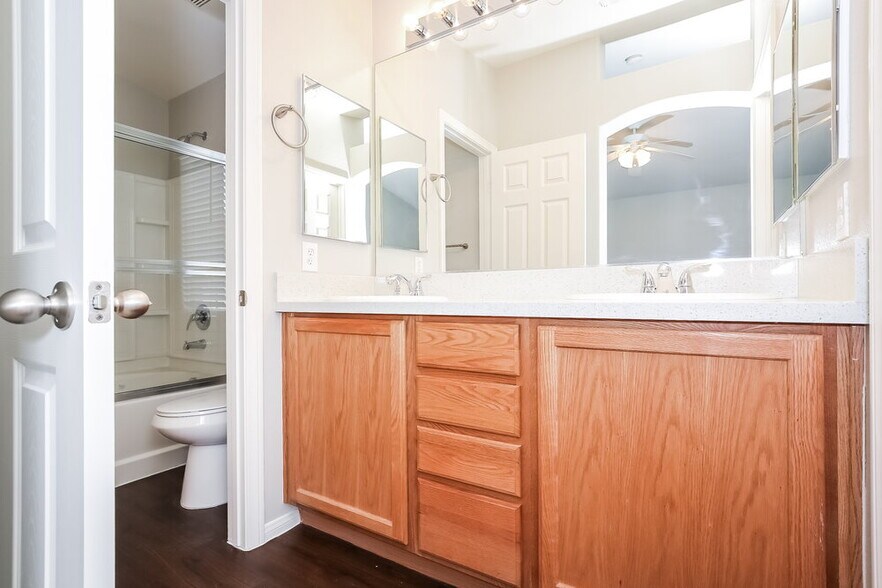 Building Photo - 8264 Apple Spice St