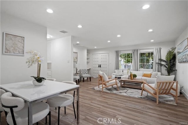 Building Photo - 5616 Buffalo Ave