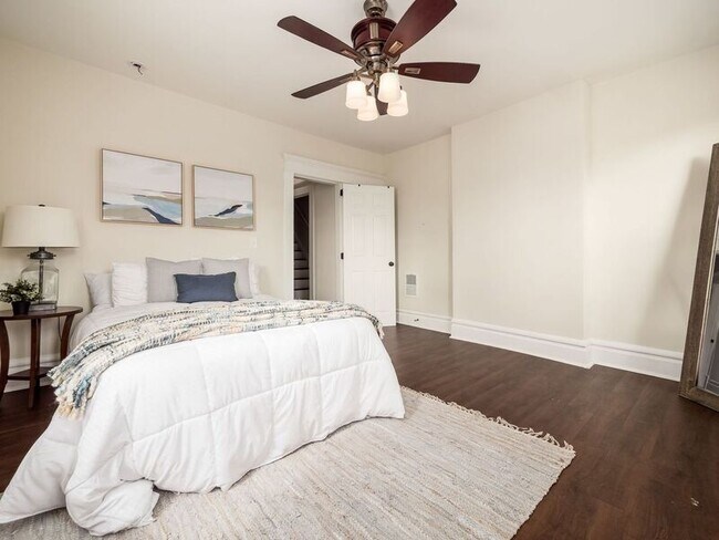 Building Photo - 561 Kimball Pl