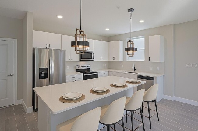 Building Photo - 1800 Houston St