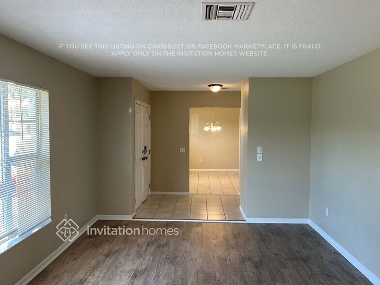 Building Photo - 2194 Oak Grove Dr