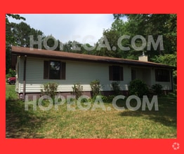 Building Photo - 78 Ralls Rd