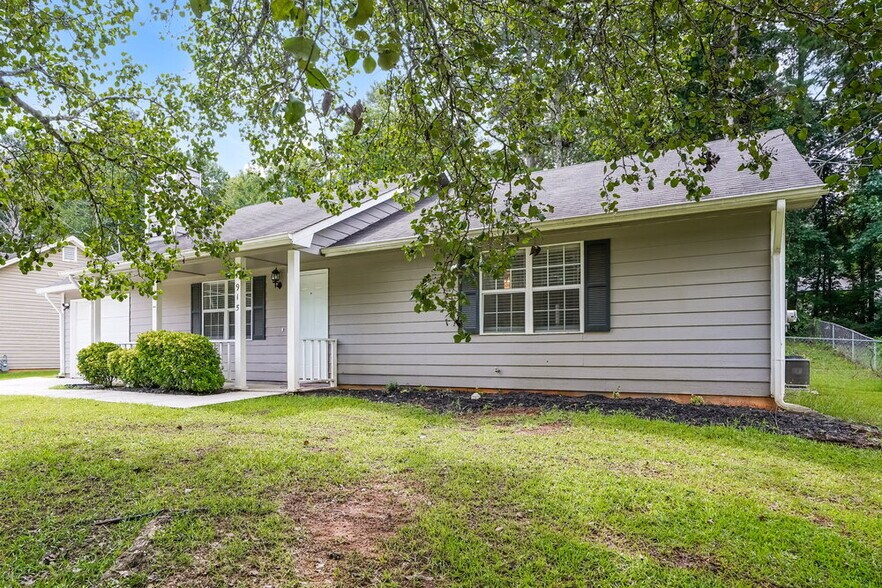 Building Photo - 915 Walnut Creek Ln