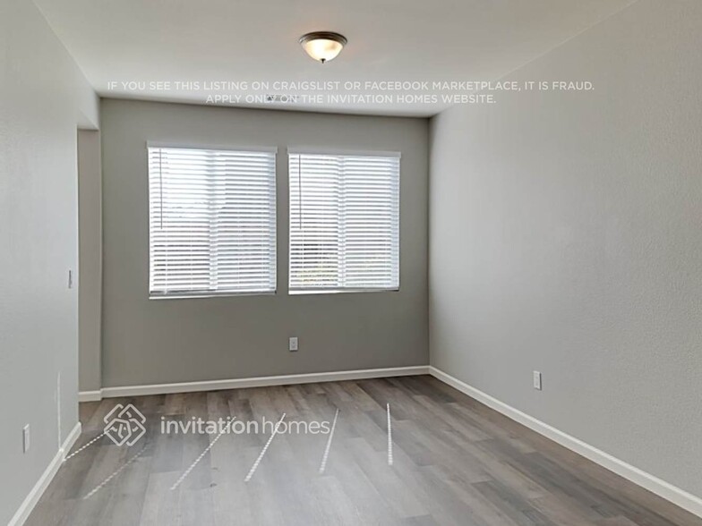 Building Photo - 5484 Summerfield Dr