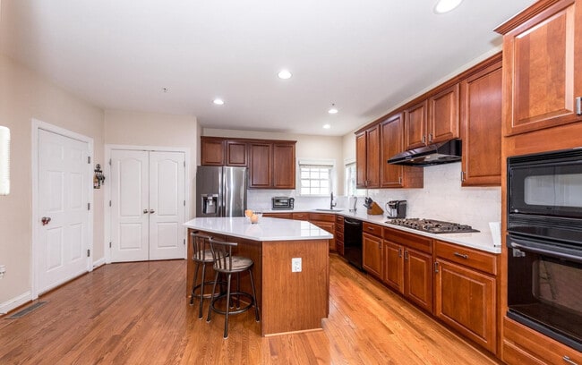 Building Photo - 15806 Copper Beech Dr