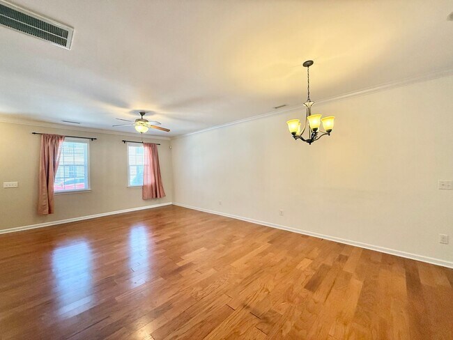 Building Photo - **OFFERING WAIVED APPLICATION FEES & $150 ...